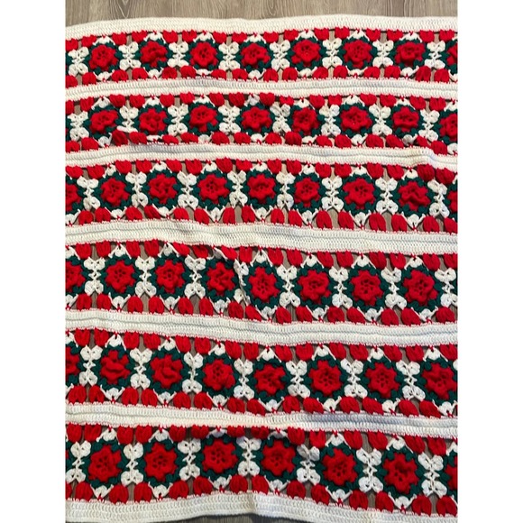 70x48” Roseanne granny hand made afghan blanket - Picture 4 of 9